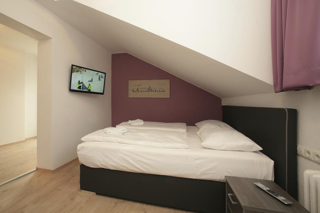 Lake And Cityhotel Edelweiss - Self Check In Zell am See Chambre photo